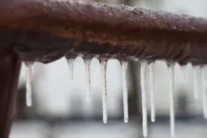 frozen pipes are a common winter plumbing issue in edwardsville illinois